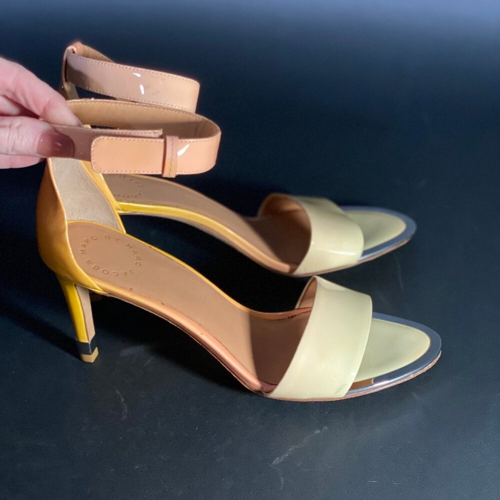 Marc by Marc Jacobs Ombre Patent Strappy Heels Sandals - Great for summer!